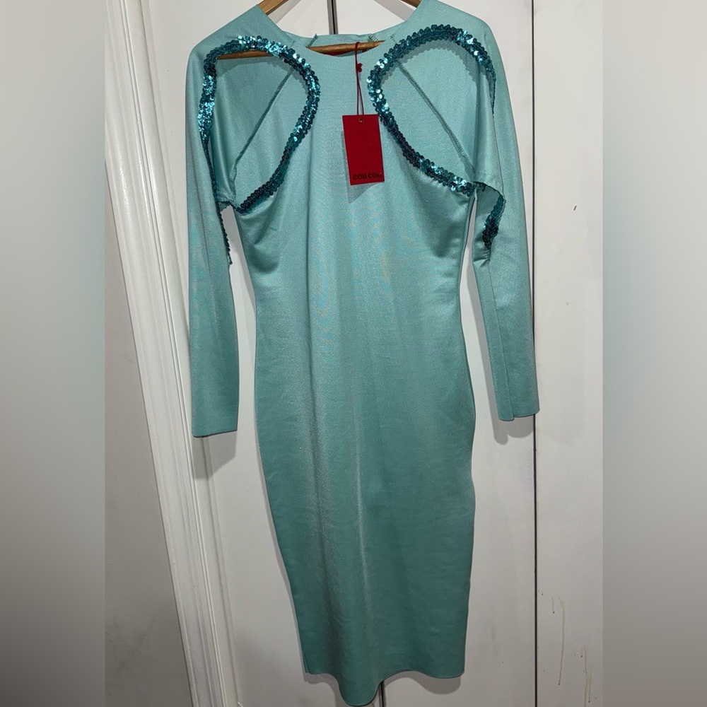 Cou Coo| Size M | MIDI body con dress with detailing cutout | Teal blue color